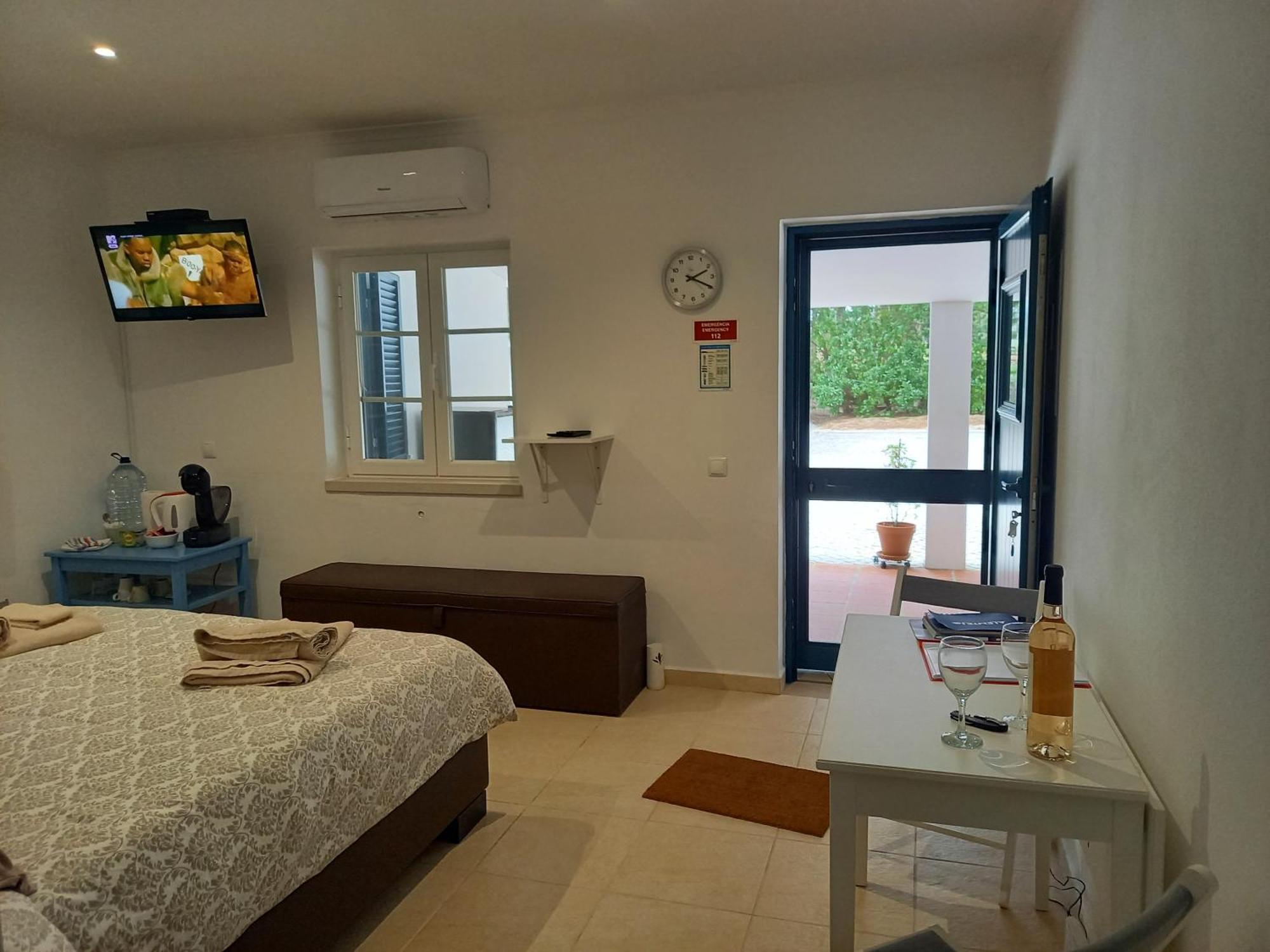 Quinta Da Alentegria - 4 Cottages Met Lounge En Verwarmd Zwembad Van April Tot Eind September! アルカセル・ド・サル エクステリア 写真